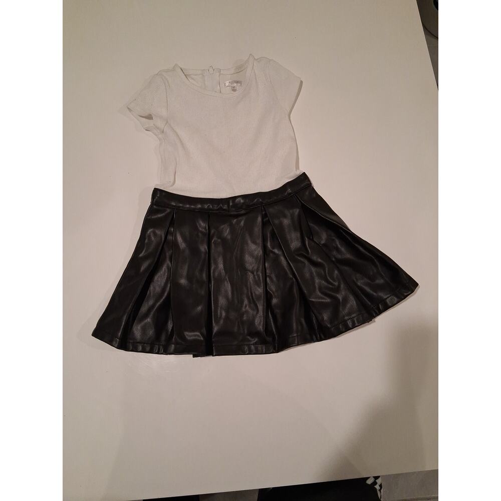 Tahari Girl 4T Dress White Top Black Faux Leather Pleated Skater One Piece